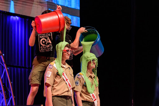 Following a tie at the Tuesday show’s region battle, both region chiefs Dirk Smelser (left) and Alex Pillis (right) are “slimed.”